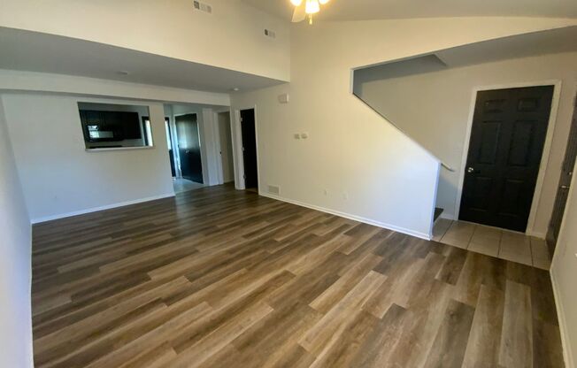 4 Bedroom Duplex newly remodeled