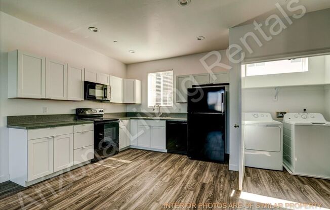 3 beds, 3 baths, 1,505 sqft, $1,550, Unit E102