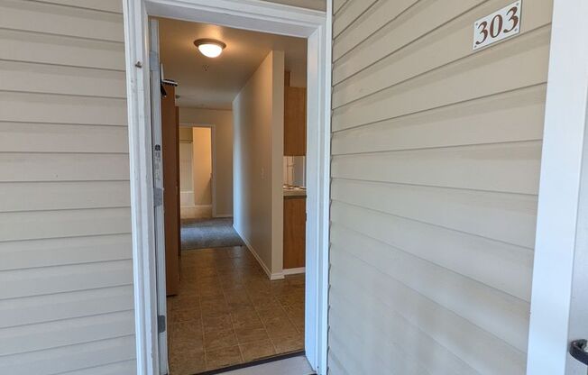 3 beds, 2 baths, 1,180 sqft, $1,529, Unit B303
