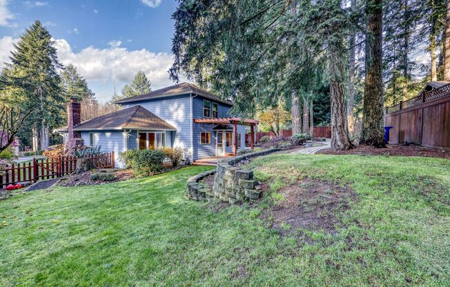 Beautiful Gig Harbor Home - December Move Free Rent