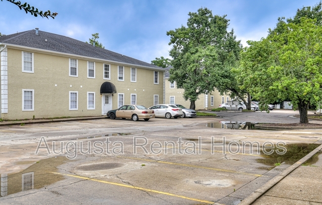 940 STEVENS CRK RD