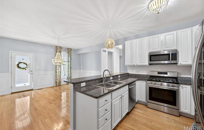 4 beds, 3.5 baths, 2,580 sqft, $3,100, Unit Simeon Bunker Street - 3275