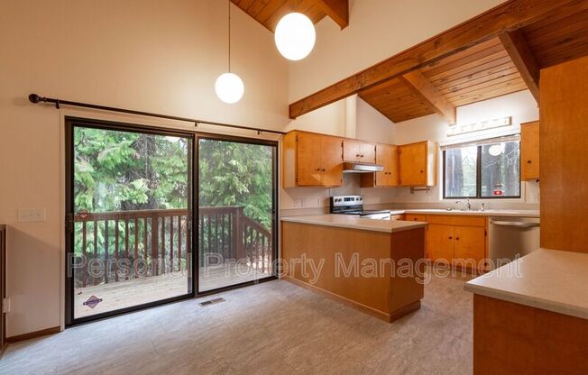 11623 SE EVERGREEN HWY