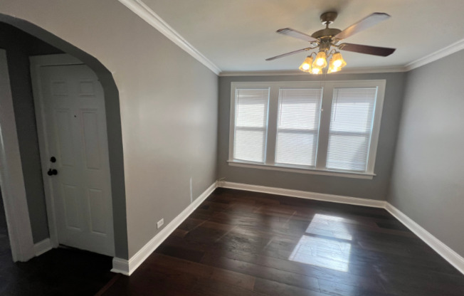 105 W 112 ST