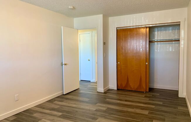 2 beds, 1 bath, 960 sqft, $1,598, Unit 3