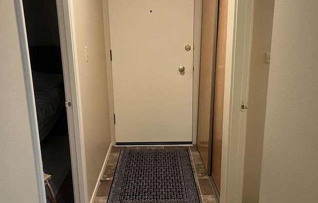 GRBR Greenbrier Apartments