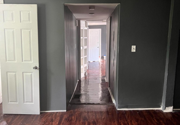 11 DUPONT ST