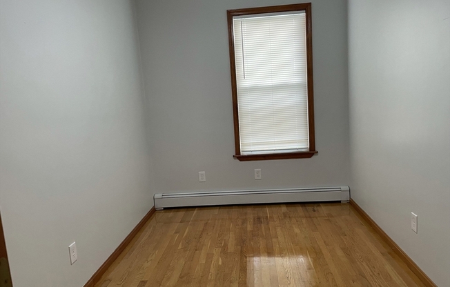 472 WINDSOR