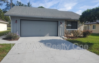 26 GOLFVIEW CT