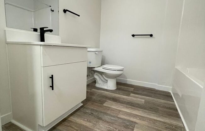 2 beds, 2 baths, 670 sqft, $2,300, Unit 302 ADA