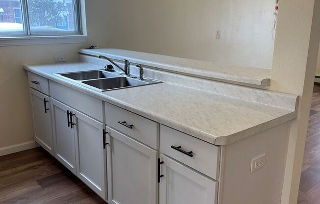 Campus Apartments - Adjacent to UWO