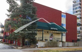 Cozy Condo with Assigned Parking Spot and Balcony