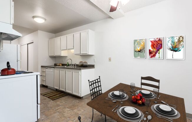2 beds, 1 bath, 880 sqft, $1,425, Unit 21