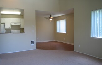 2 beds, 2 baths, 920 sqft, $1,595, Unit 204