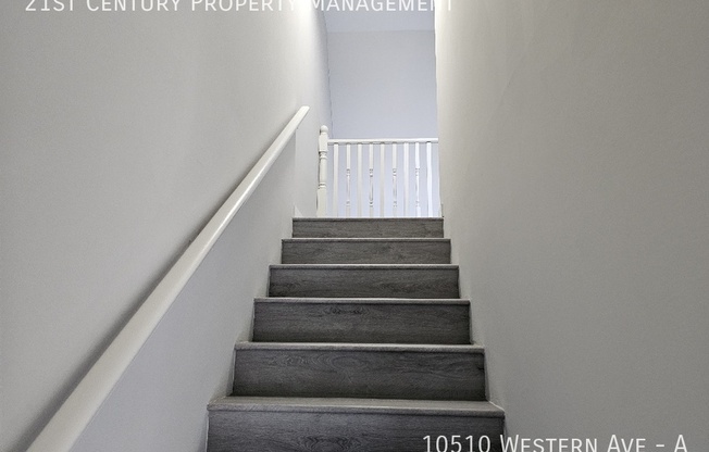 10510 WESTERN AVE