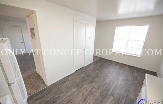 2 beds, 1 bath, 920 sqft, $1,299, Unit 30