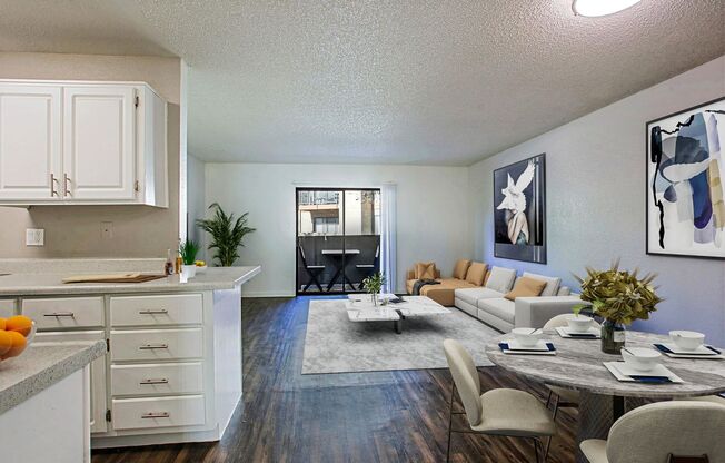 2 beds, 2 baths, 900 sqft, $1,250, Unit 123