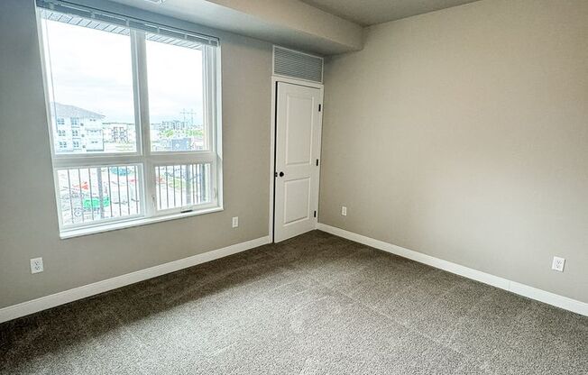 1 bed, 1 bath, 778 sqft, $1,250, Unit C240