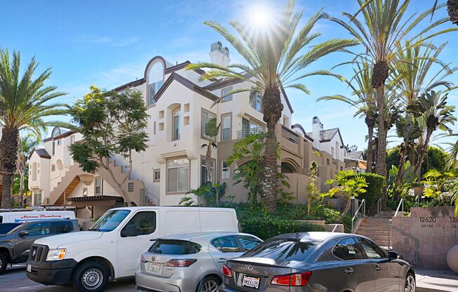 Newly Renovated Townhome in the Elysian of Carmel Valley - Outdoor Living & Close to Shops and Dining!