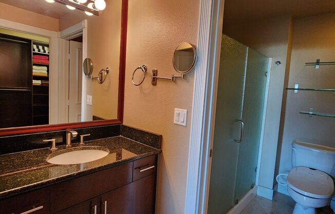 2 beds, 2 baths, $2,000, Unit # 326