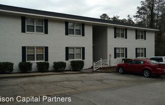 904 Norwood