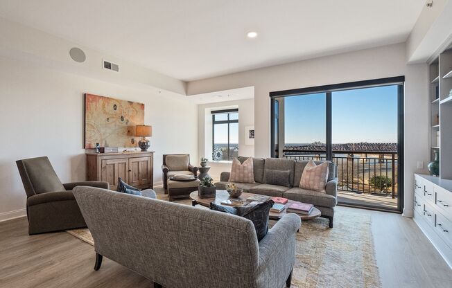 3 beds, 3.5 baths, $10,000, Unit Units 1005-1006