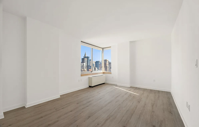 Studio, 1 bath, $3,595, Unit 25C