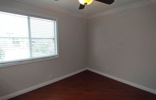 2 beds, 1 bath, 925 sqft, $2,850, Unit 307
