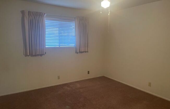 2 beds, 1 bath, 890 sqft, $1,499, Unit 6046 E Albany