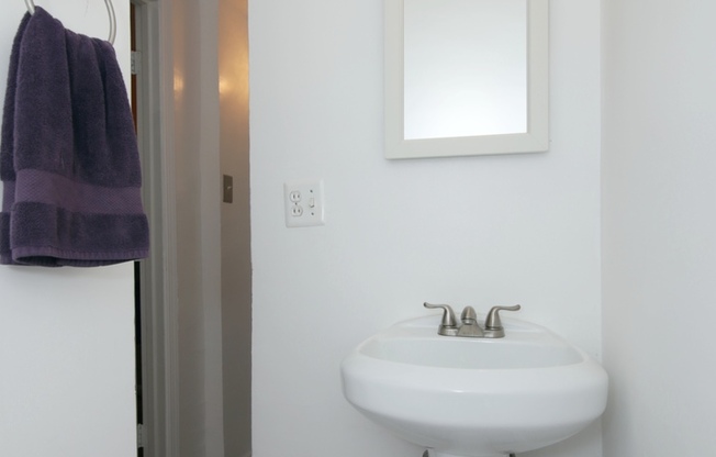 2 beds, 2 baths, $3,250