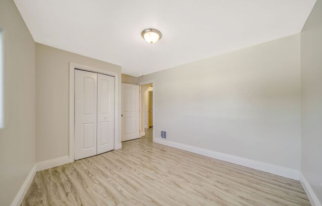 3 beds, 1.5 baths, 1,250 sqft, $2,900, Unit 3609 Maple Ave