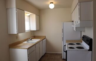 2 beds, 1 bath, 850 sqft, $1,475, Unit 2