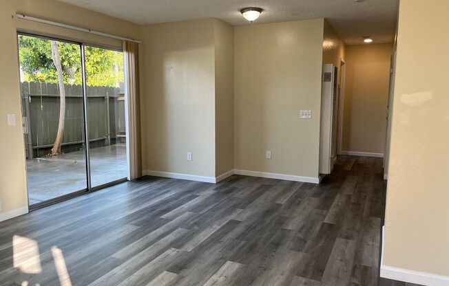 1 bed, 1 bath, 720 sqft, $1,895, Unit A3