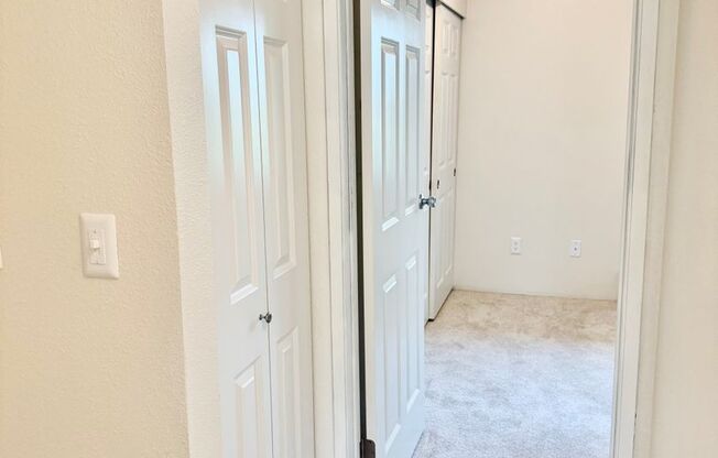 1 bed, 1 bath, 700 sqft, $1,699, Unit C204