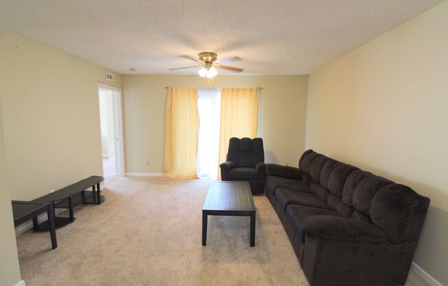 2 beds, 2 baths, $750