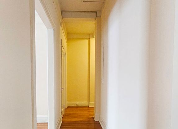 1 bed, 1 bath, 550 sqft, $1,500, Unit 107