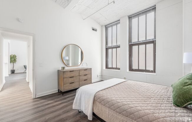 2 beds, 2 baths, 900 sqft, $2,299, Unit 415