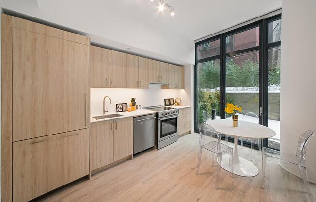 2 beds, 2 baths, $6,257, Unit G22