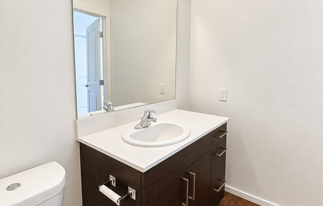 1 bed, 1 bath, 600 sqft, $2,395, Unit 2507-A
