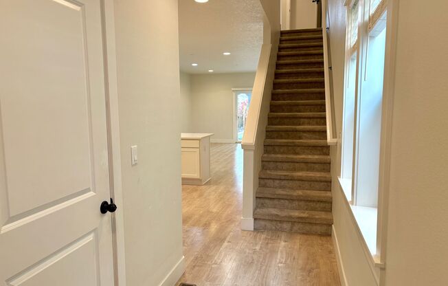 Spacious Mill Park 2-Level Single Family Home with Fenced Backyard