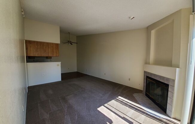 1 bed, 1 bath, 660 sqft, $1,800, Unit 64