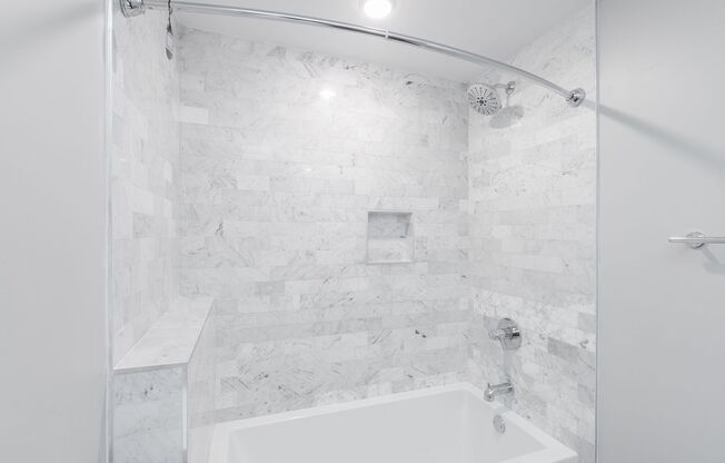 1 bed, 1 bath, 750 sqft, $1,400, Unit 307