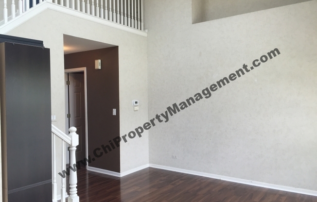 844 VIOLET CIR