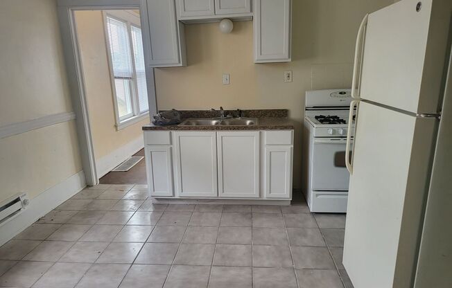 1425-27 W. Greenfield Ave