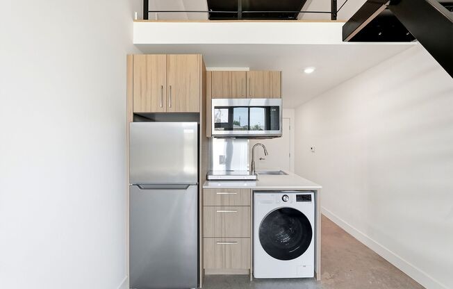 1 bed, 1 bath, 350 sqft, $2,045, Unit 101-C