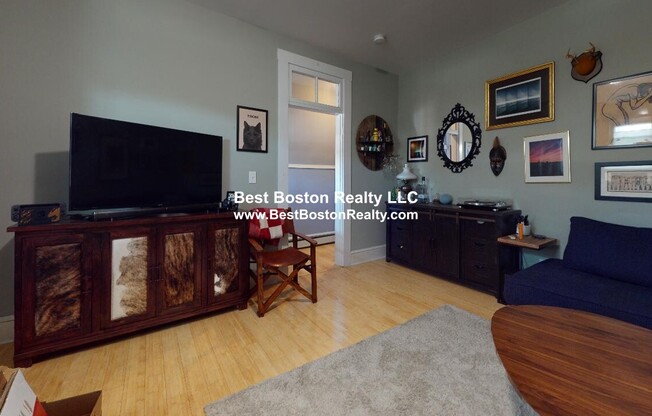 206 SOMERVILLE AVE