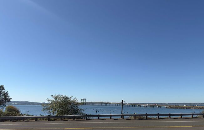 627 W Marine Dr, Astoria, OR 97103