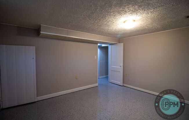 2 beds, 1 bath, $1,345