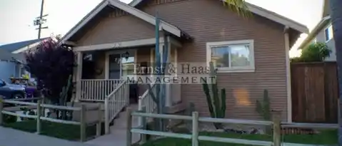 1015 Roswell Ave