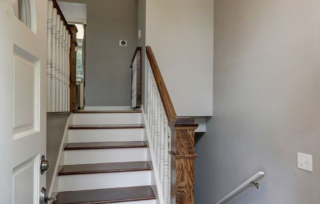 Beautiful 4bd, 2.5ba Home by Marymoor Park Available Now!